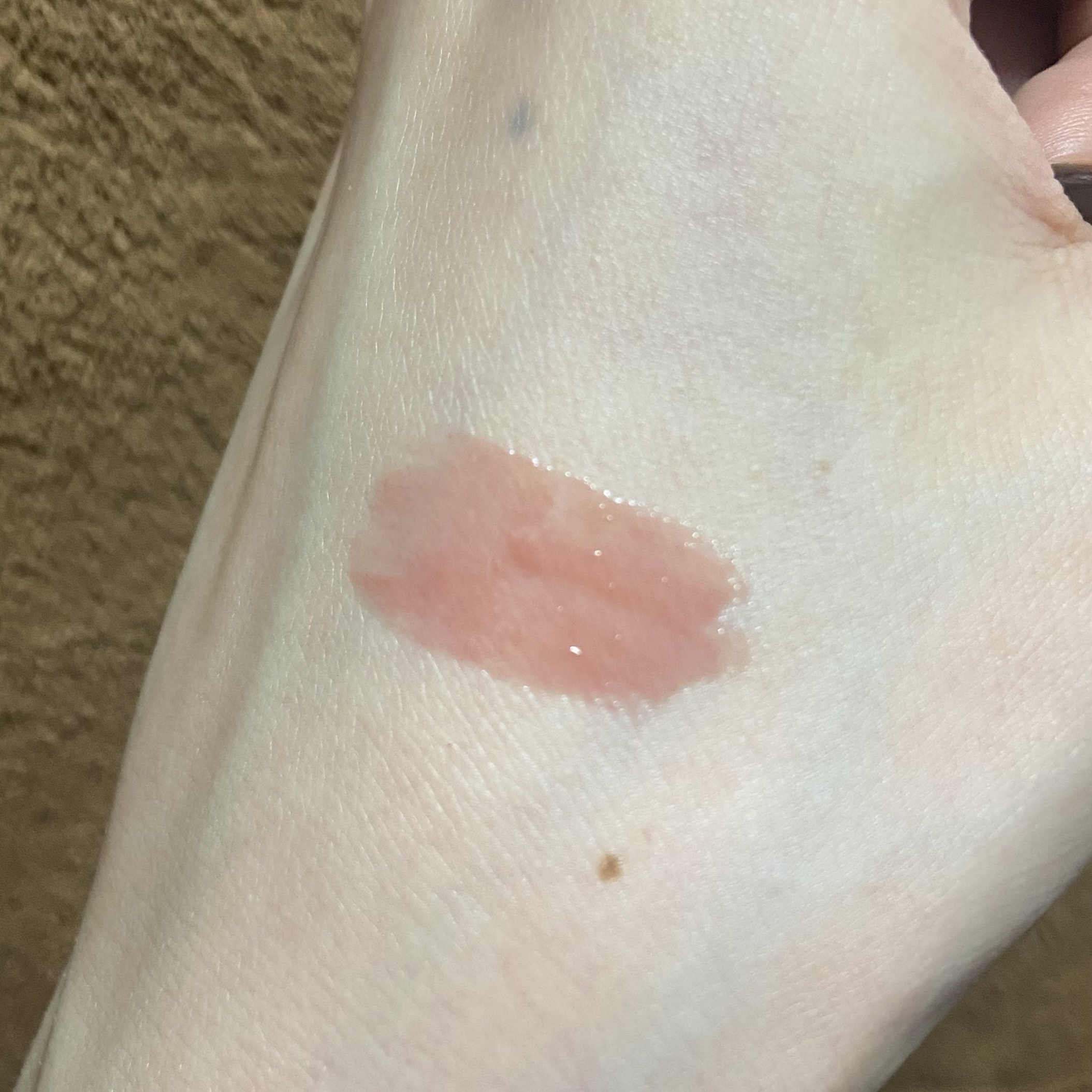 ジルスチュアート　クリスタルブルーム　リップブーケ セラム 08 majestic dahlia/JILL STUART/リッププランパーを使ったクチコミ（2枚目）