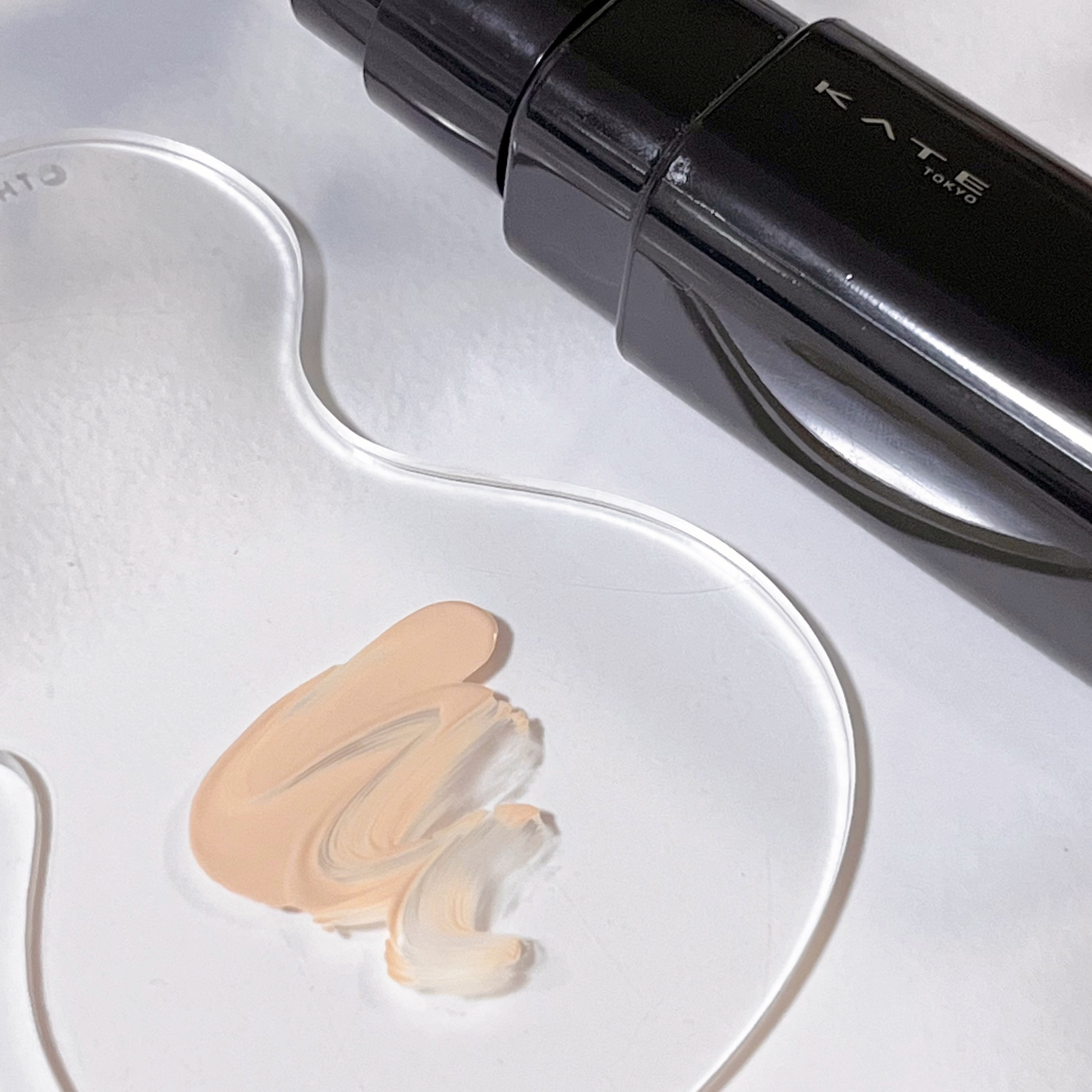 ケイト バーチャルスキンメイカー/KATE/リキッドファンデーションを使ったクチコミ（2枚目）