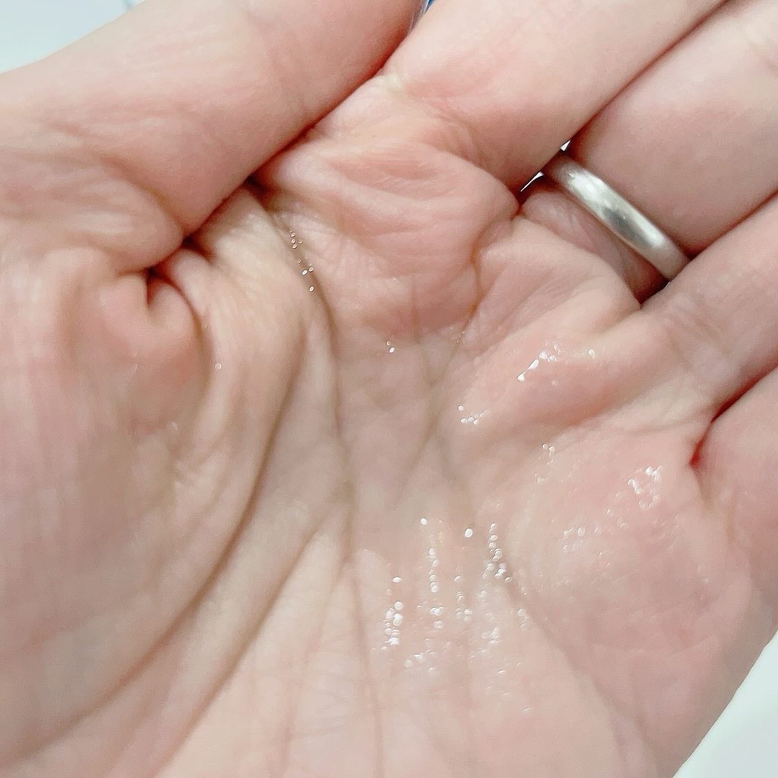 ディープブーストセラム/ブルーミオ/美容液を使ったクチコミ(2枚目)