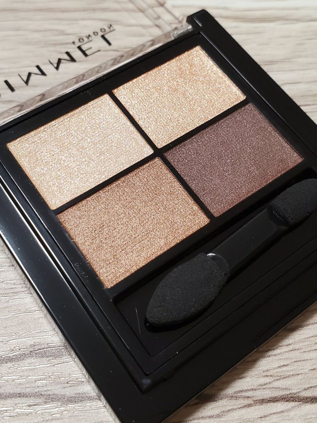 ワンダー エバー アイシャドウ 006　レディブラウン/リンメル ロンドン/アイシャドウパレットを使ったクチコミ（2枚目）