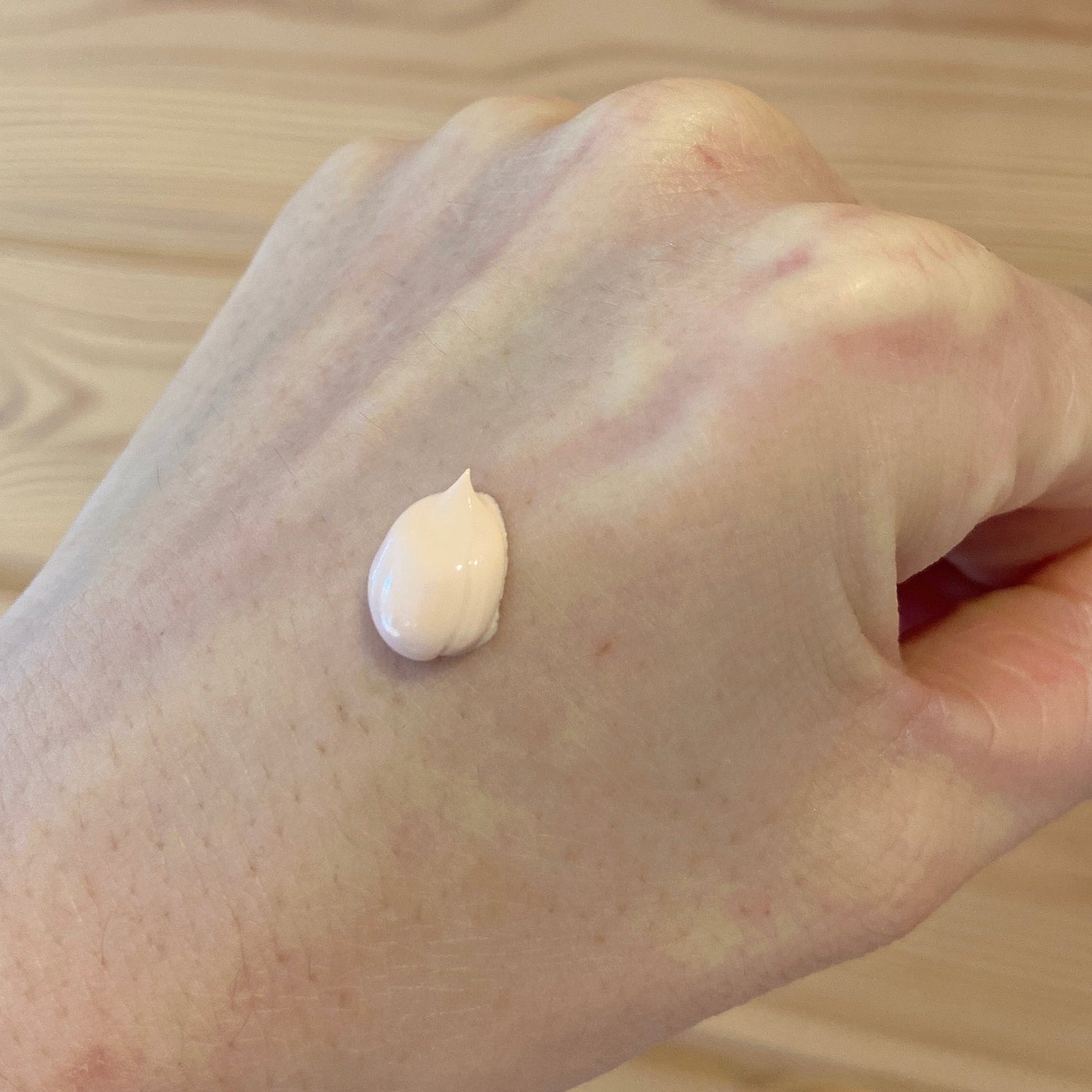 リペア&バランス スキンケアUVベース<トーンアップローズ>/Repair&Balance/日焼け止めクリームを使ったクチコミ(2枚目)