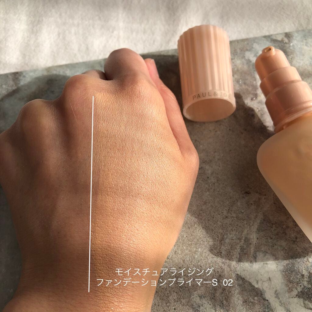 モイスチュアライジング ファンデーション プライマー/PAUL & JOE BEAUTE/化粧下地を使ったクチコミ(3枚目)