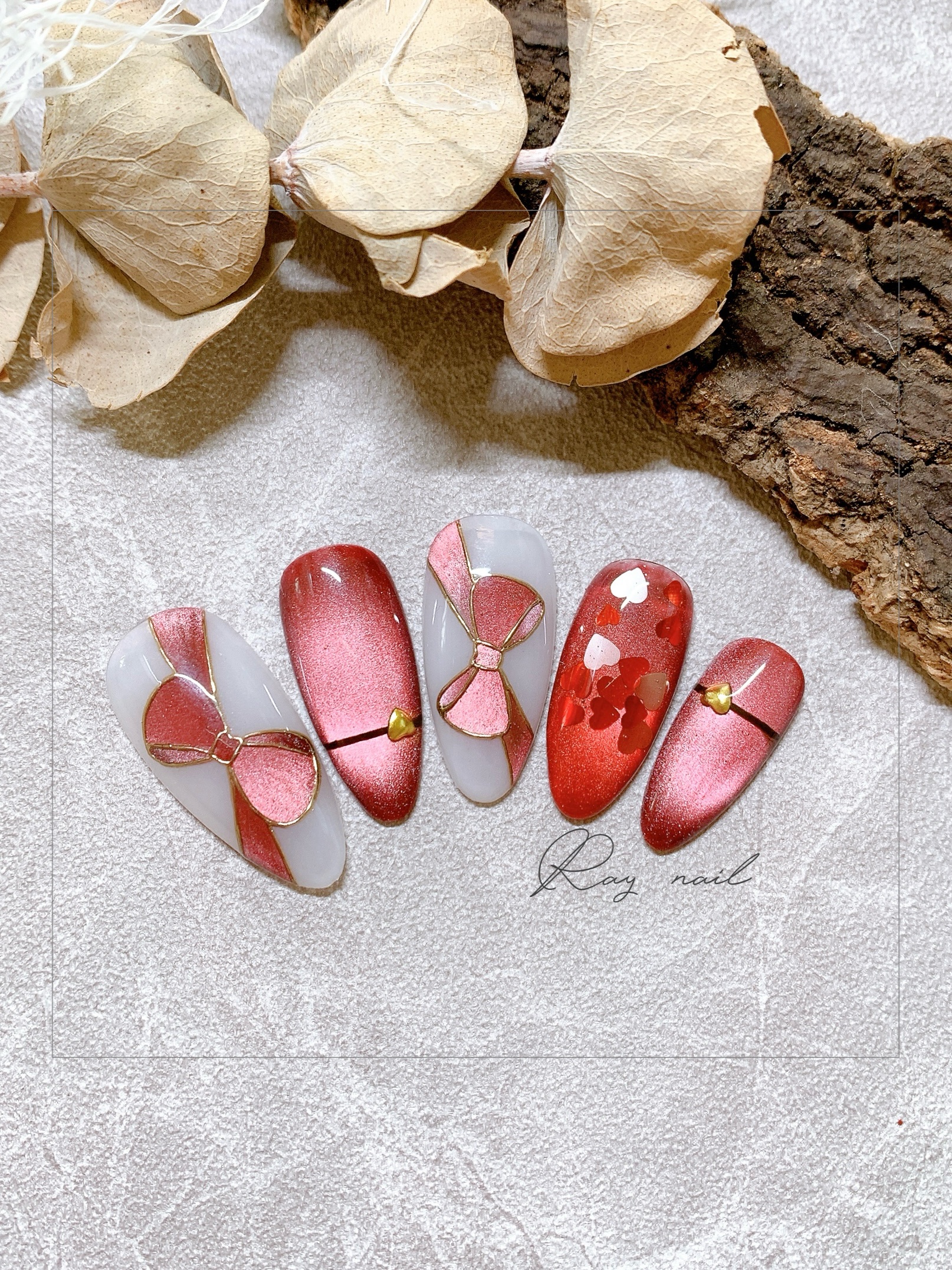 #セルフネイル,#ジェルネイル,#リボンネイル,#マグネットネイル,#煌めく冬ネイルのネイルデザイン