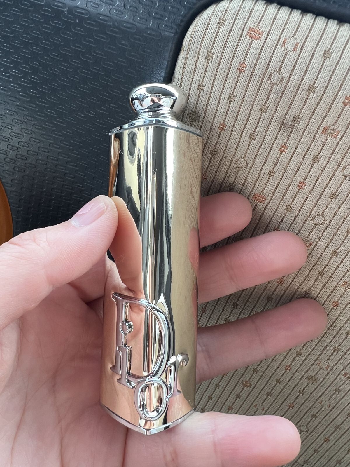 【旧】ディオールアディクトリップスティック(ケース) メタリック ゴールド/Dior/その他化粧小物を使ったクチコミ（1枚目）