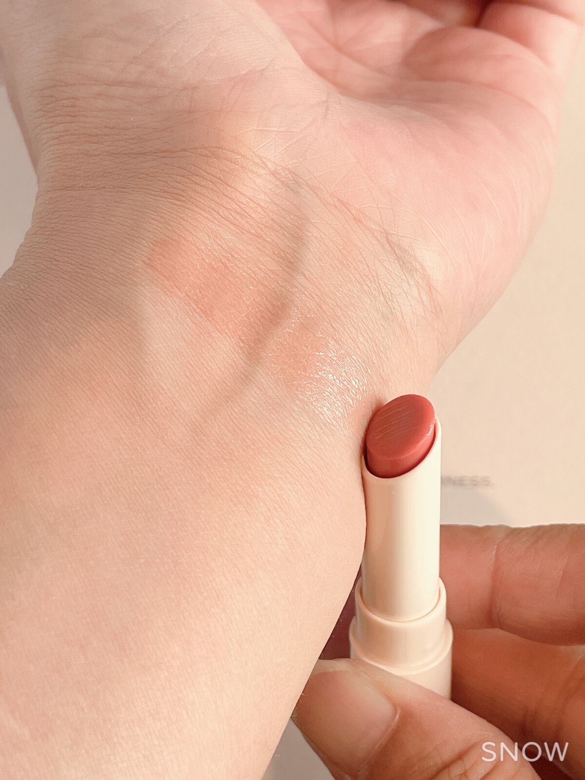 セラムオイルリップスティック /ミティア オーガニック/口紅を使ったクチコミ（2枚目）