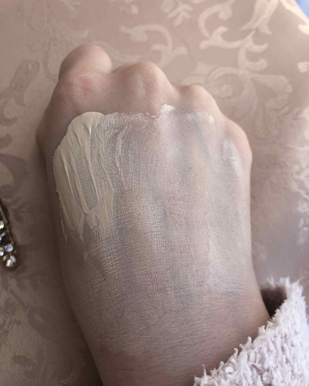 クレマ ヌーダ/ジョルジオ アルマーニ ビューティ/クリーム・エマルジョンファンデーションを使ったクチコミ(3枚目)