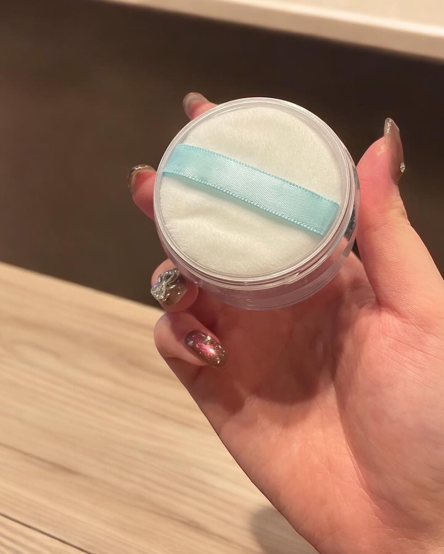 コーセーコスメニエンス メイク キープ パウダー COOLのクチコミ「KOSE コーセー　
メイク キープ パウダー COOL 5g フェイスパウダー 
☀️🍉🌻
.....」（3枚目）