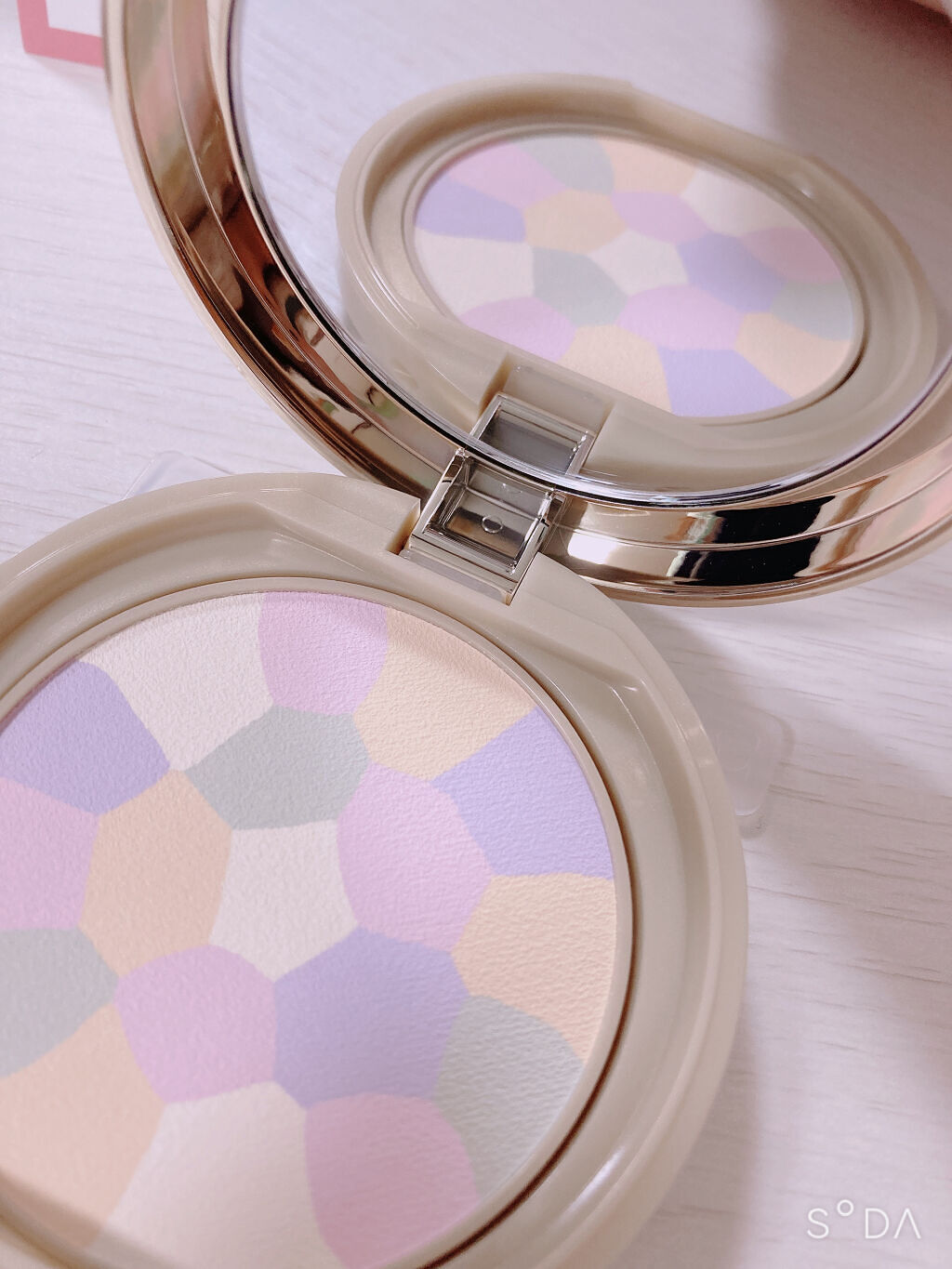 マシュマロフィニッシュパウダー　～Abloom～/キャンメイク/プレストパウダーを使ったクチコミ（2枚目）