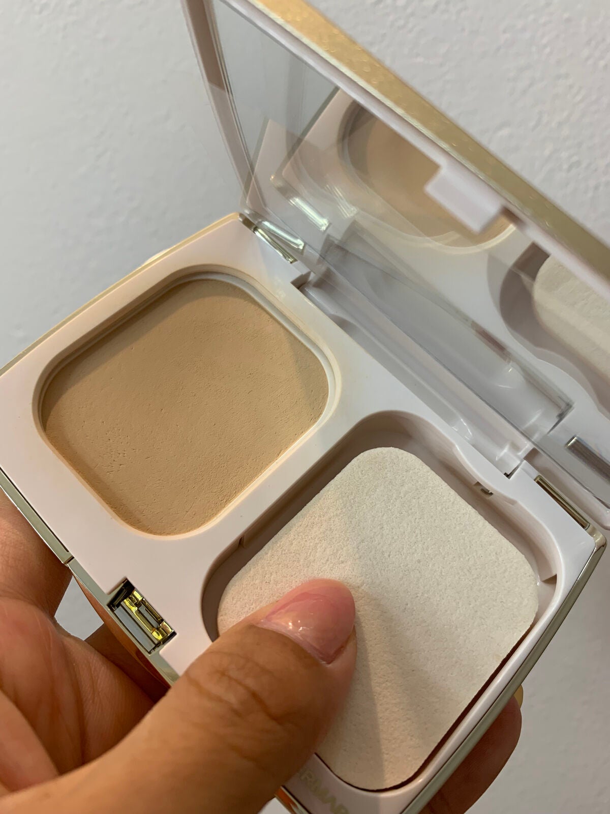 ラトゥー エクラ ファンデーション プライマー N/PAUL & JOE BEAUTE/化粧下地を使ったクチコミ(4枚目)