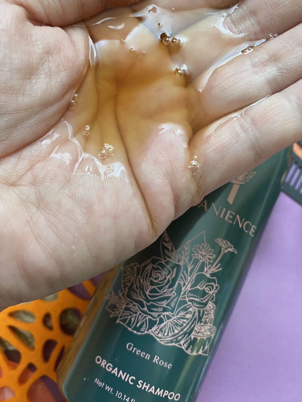 ハーバニエンス シャンプー・コンディショナー（グリーンローズ）/HERBANIENCE/市販シャンプーを使ったクチコミ（2枚目）