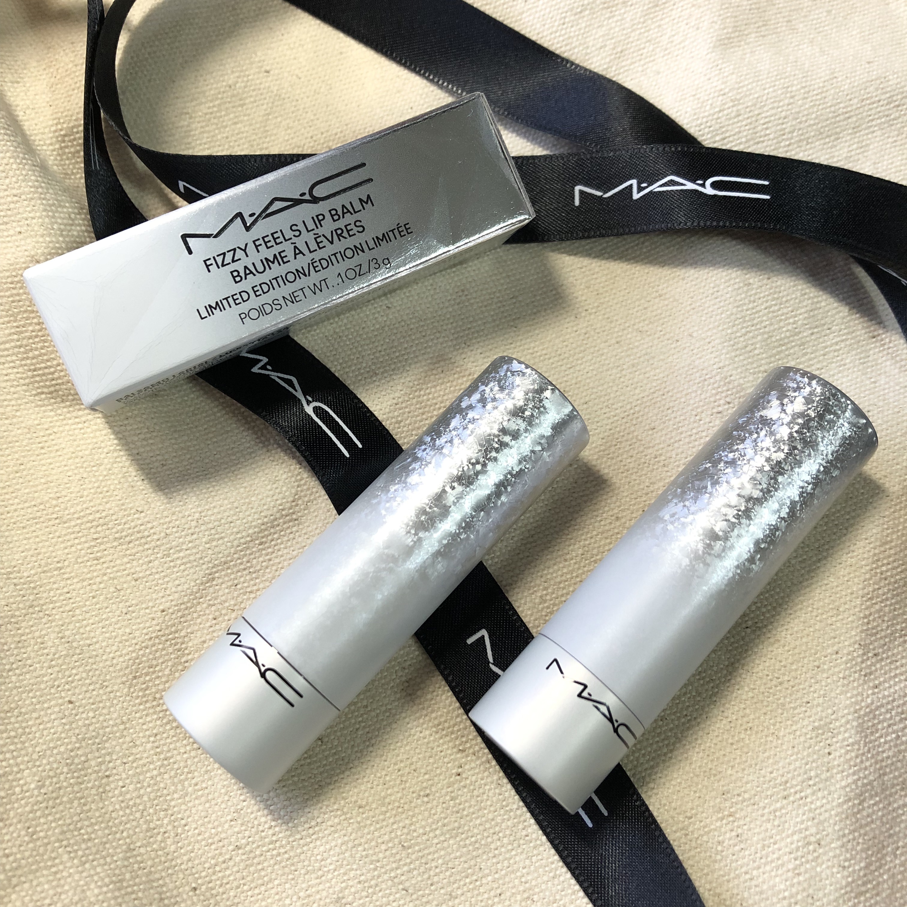 フィジー フィールズ リップ バーム/M・A・C/口紅を使ったクチコミ（2枚目）