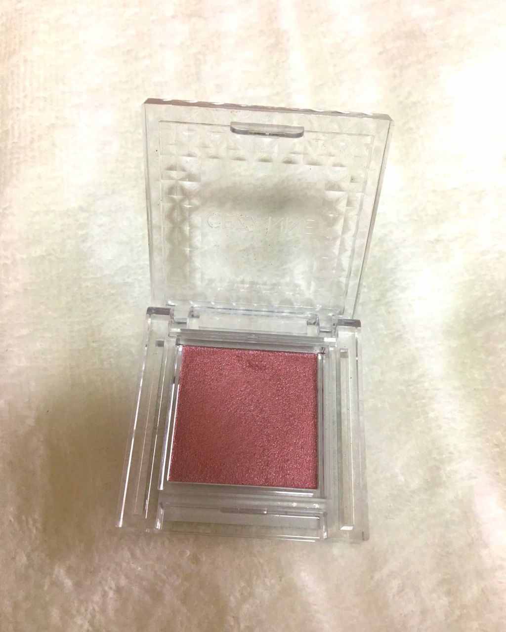 シングルカラーアイシャドウ/CEZANNE/単色アイシャドウを使ったクチコミ(2枚目)