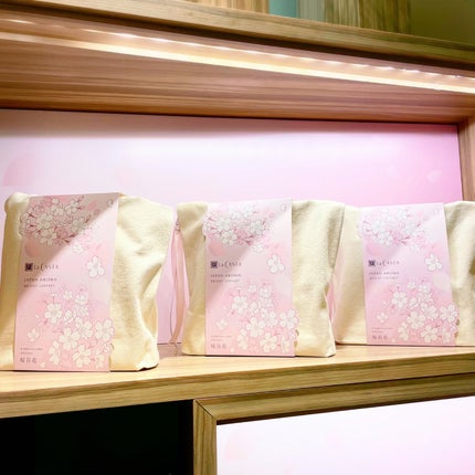 mikajal on LIPS 「1月29日発売に先駆けて、2025年で10周年を迎えるラ・カス..」(5枚目)