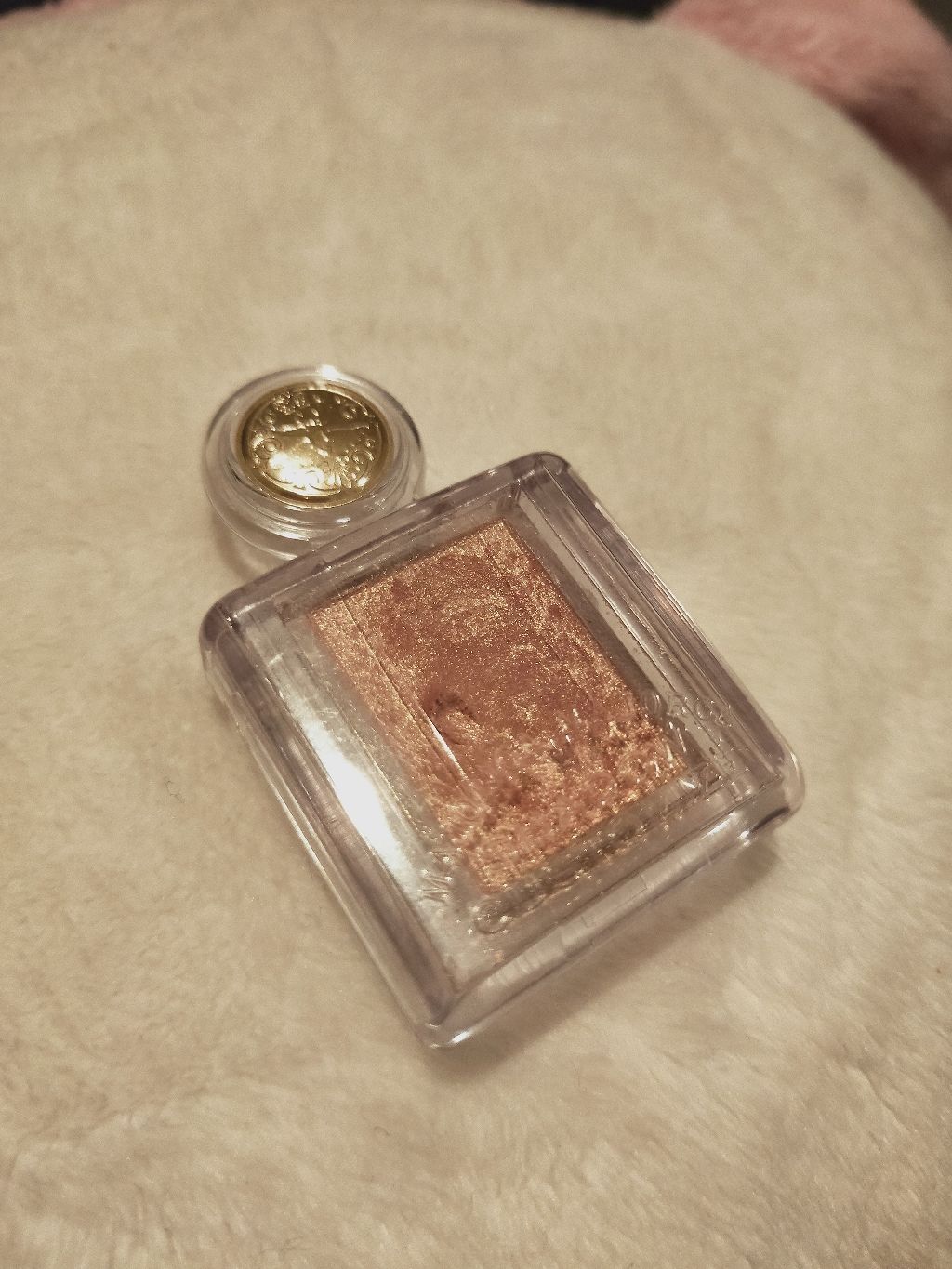 シャドーカスタマイズ/MAJOLICA MAJORCA/単色アイシャドウを使ったクチコミ(1枚目)