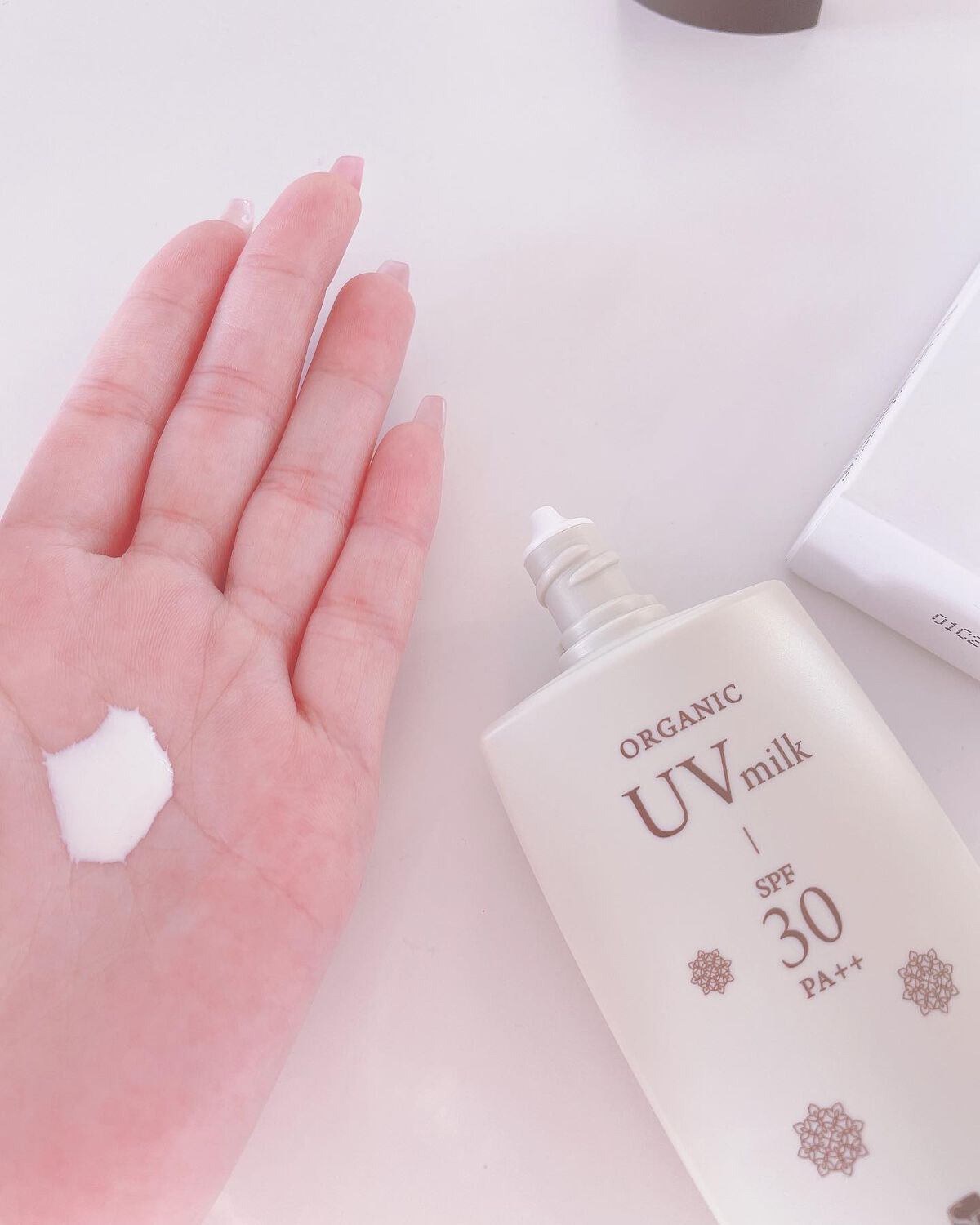 rina on LIPS 「ノンケミカルオーガニックUVミルク敏感肌の方にも使いやすい日焼..」(2枚目)