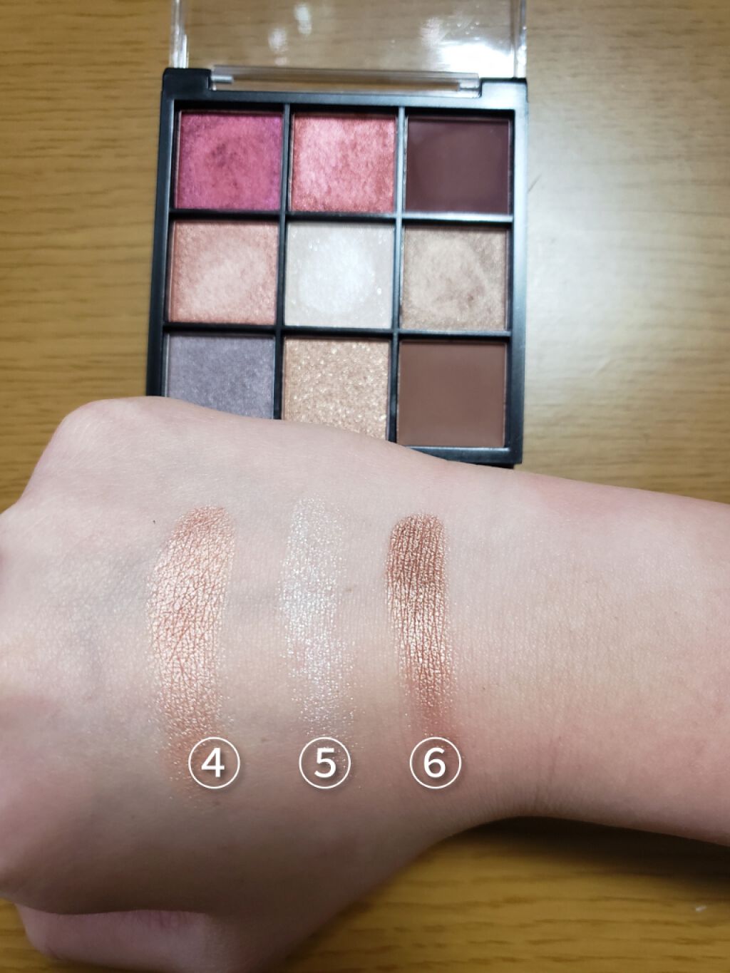 UR GLAM　BLOOMING EYE COLOR PALETTE/U R GLAM/アイシャドウパレットを使ったクチコミ（3枚目）
