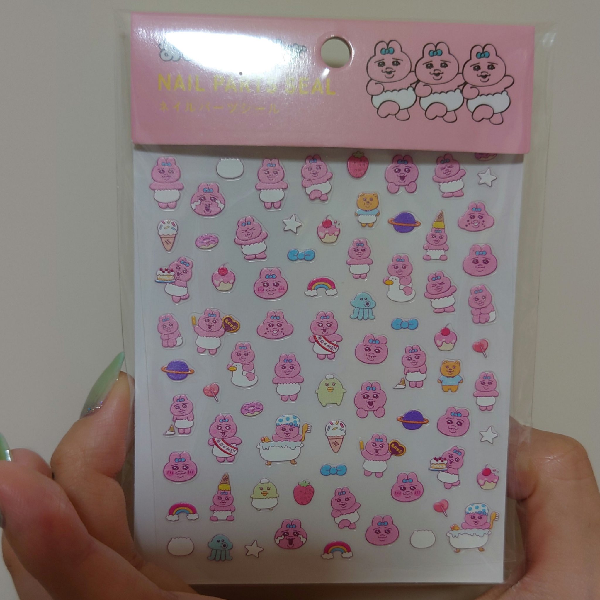 おぱんちゅうさぎネイルパーツシール/サンキューマート/ネイルシールを使ったクチコミ（3枚目）