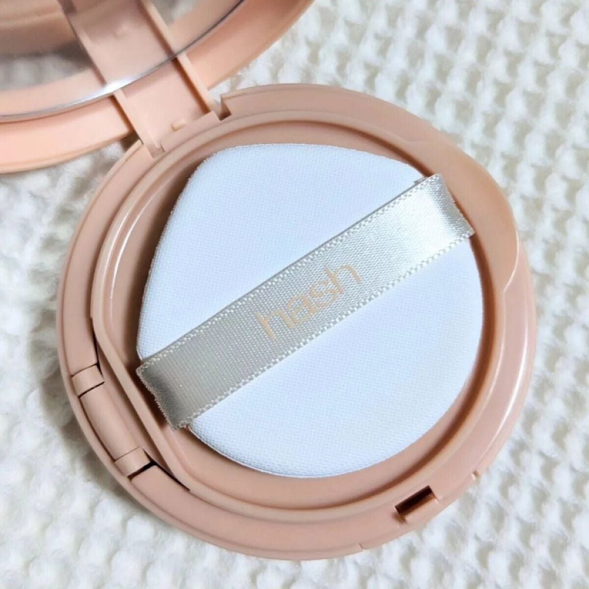 クラウド スキン グロー クッション XX01 ホンデ/HASH/クッションファンデーションを使ったクチコミ(2枚目)