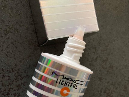 ライトフル C+ティンティッド プライマーSPF45(PA++++)/M・A・C/化粧下地を使ったクチコミ(2枚目)