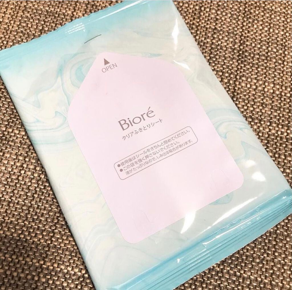 クリアふきとりシート/ビオレ/クレンジングシートを使ったクチコミ(3枚目)
