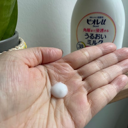 角層まで浸透する うるおいミルク 無香料/ビオレu/ボディミルクを使ったクチコミ(2枚目)