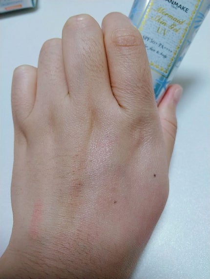 マーメイドスキンジェルUV/キャンメイク/日焼け止めジェルを使ったクチコミ(2枚目)