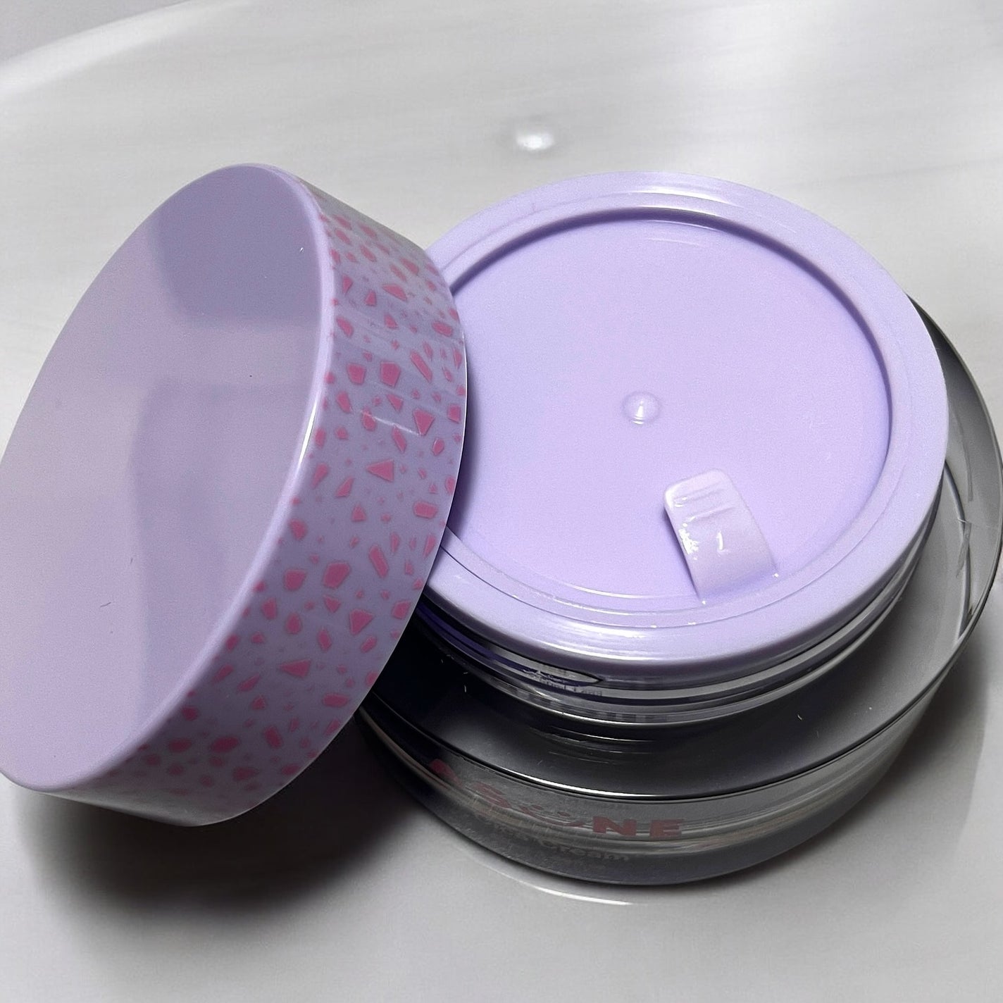 シカクリーム/ASUNE /フェイスクリームを使ったクチコミ(3枚目)