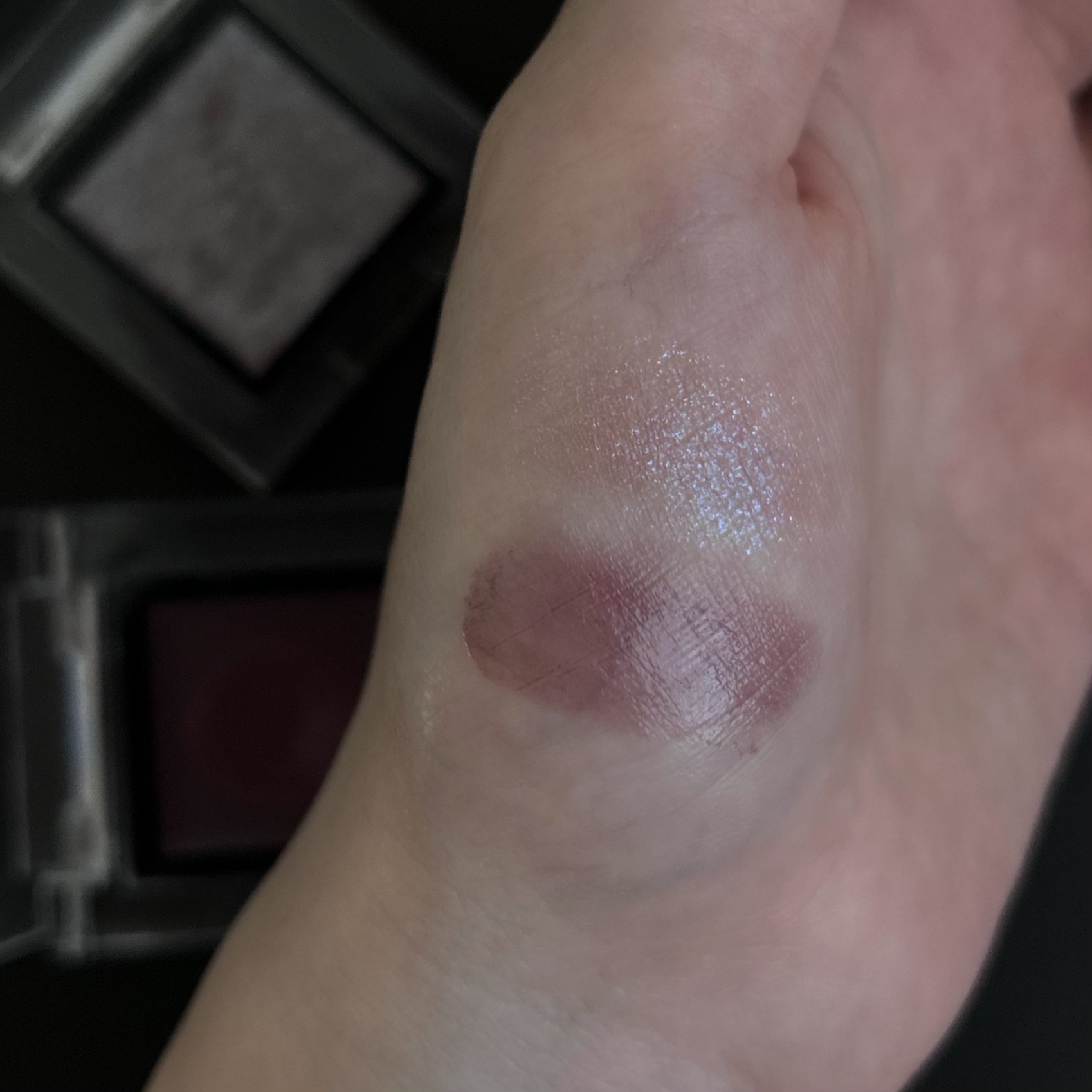アディクション ザ アイシャドウ スパークル/ADDICTION/単色アイシャドウを使ったクチコミ（1枚目）