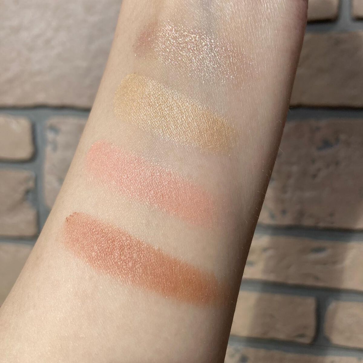 ベージュトーンアイシャドウ/CEZANNE/アイシャドウパレットを使ったクチコミ(4枚目)