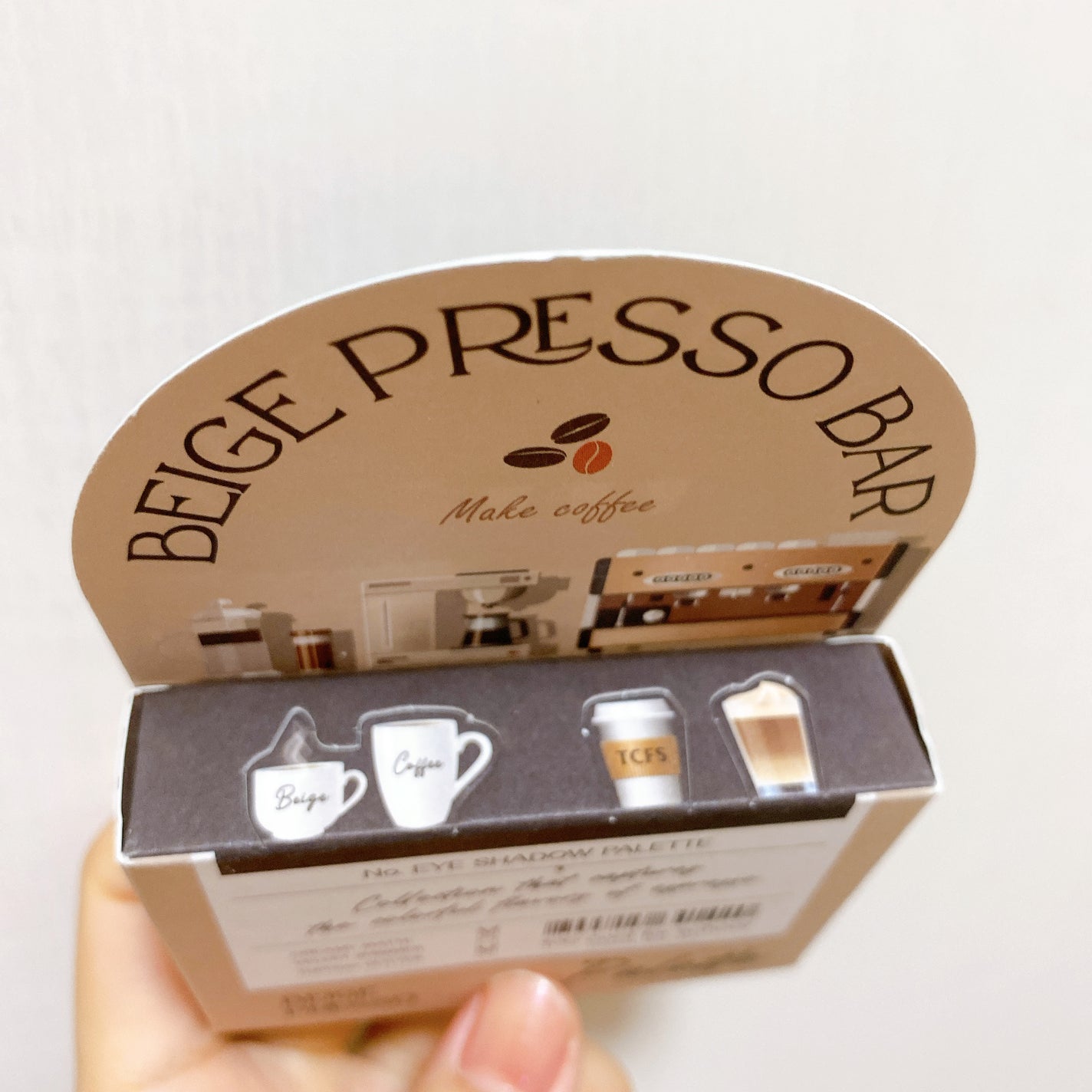 ベージュプレッソシャドウパレット/too cool for school/アイシャドウパレットを使ったクチコミ(5枚目)