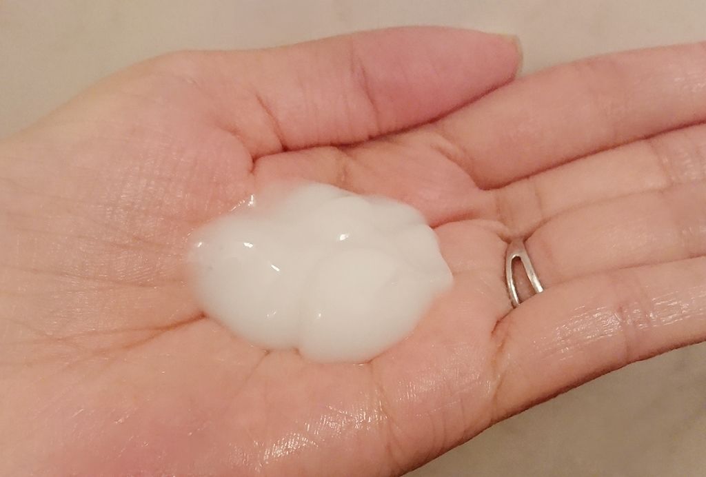 トリートメントシャンプーN/リヴァーシア/市販シャンプーを使ったクチコミ(4枚目)