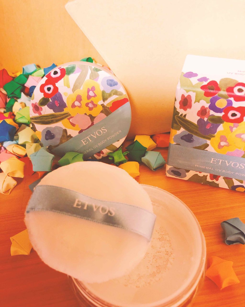 ミネラルUVボディパウダー(旧)/エトヴォス/ボディパウダーを使ったクチコミ（1枚目）