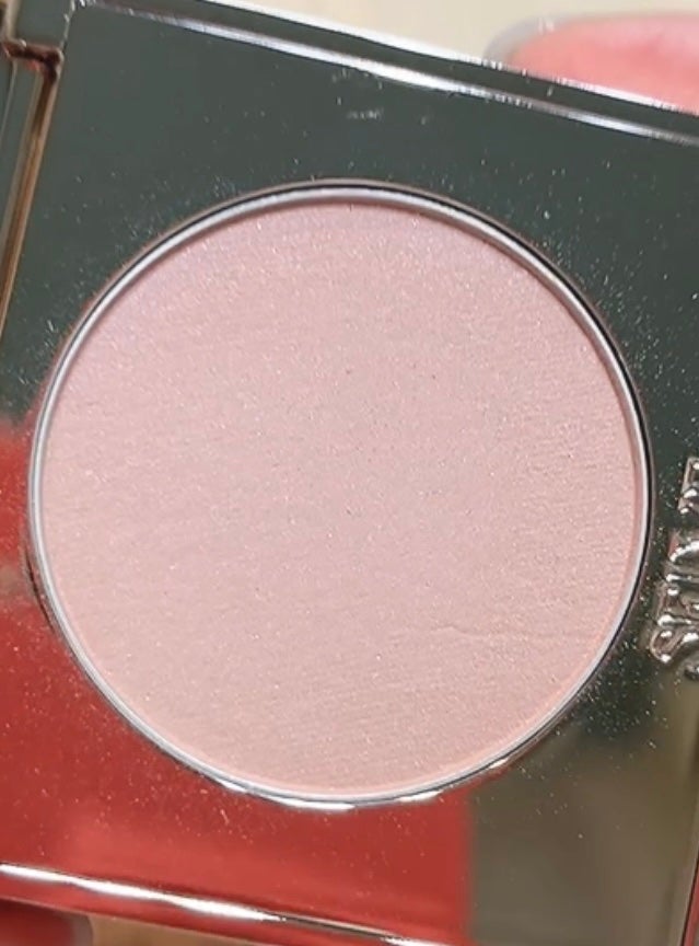 フォギーヴェールブラッシャー/SELVE/パウダーチークを使ったクチコミ(3枚目)