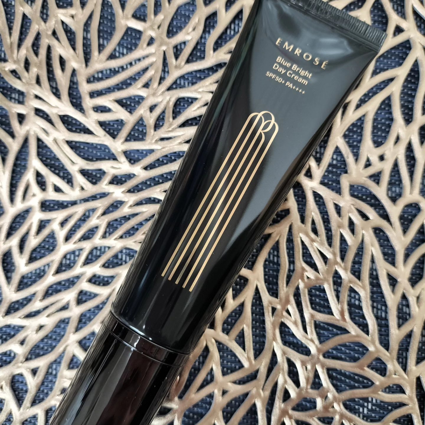 ブルーブライトデイクリーム/EMROSÉ/フェイスクリームを使ったクチコミ（1枚目）