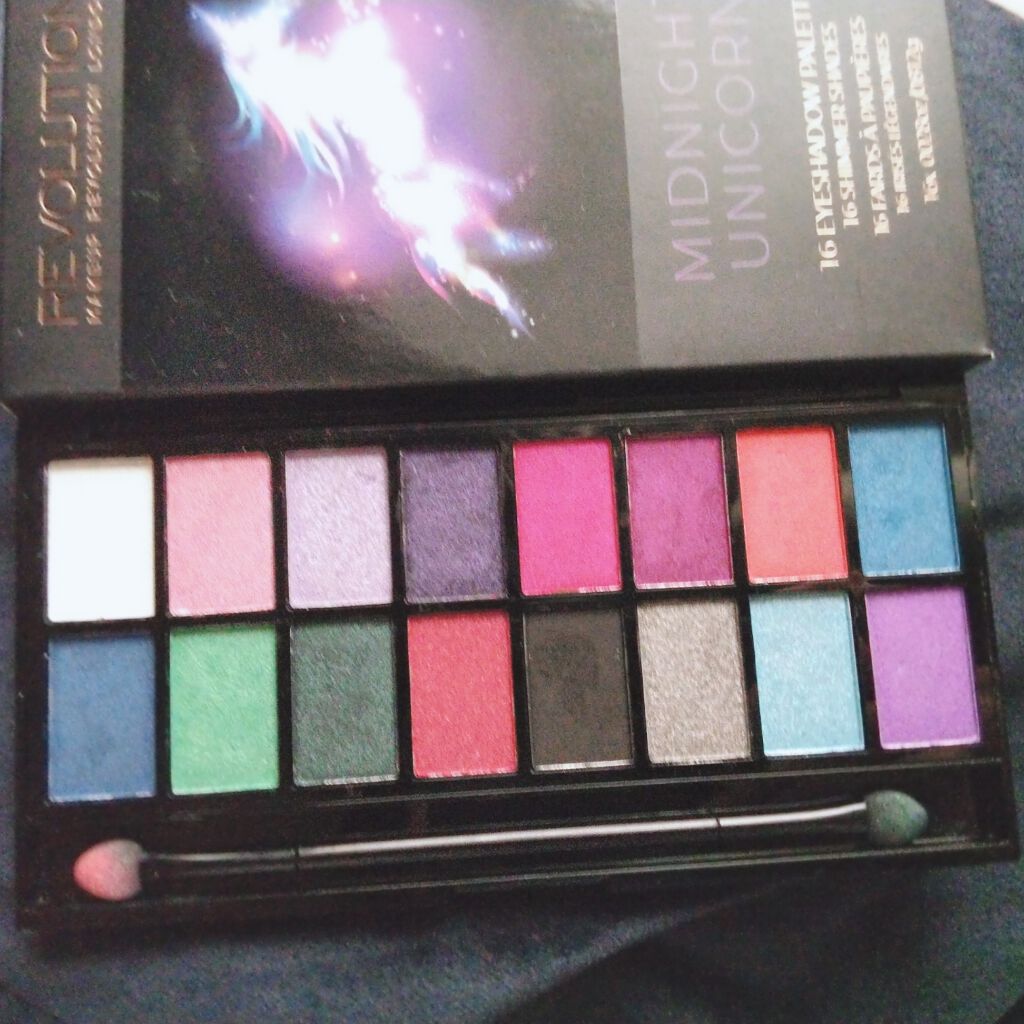 アイシャドウ パレット ミッドナイトユニコーン/MAKEUP REVOLUTION/アイシャドウパレットを使ったクチコミ（3枚目）