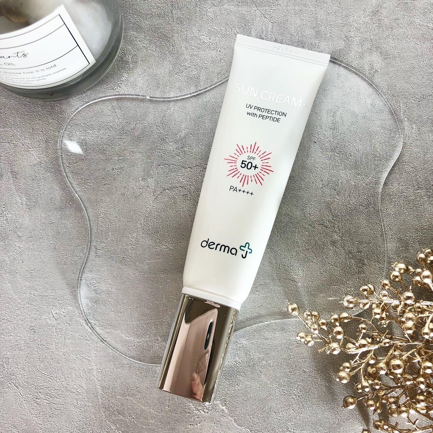 サンクリーム＋/ DermaJ/日焼け止めクリームを使ったクチコミ（1枚目）