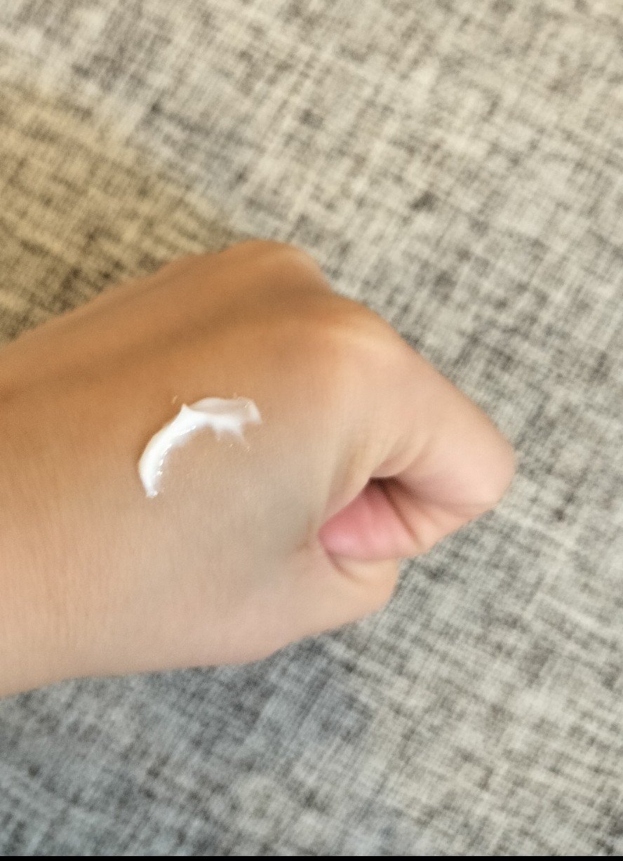 リッチ クリーム/イオナ エフ/フェイスクリームを使ったクチコミ（2枚目）