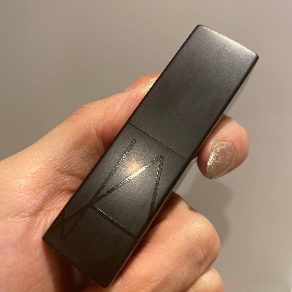 オーデイシャスリップスティック/NARS/口紅を使ったクチコミ(2枚目)