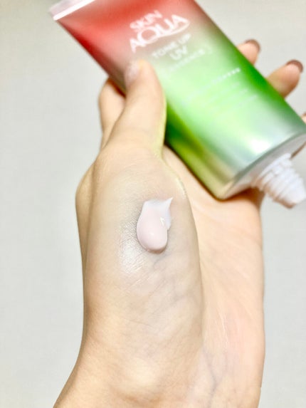 スキンアクア トーンアップUVエッセンス/スキンアクア/日焼け止めクリームを使ったクチコミ(4枚目)