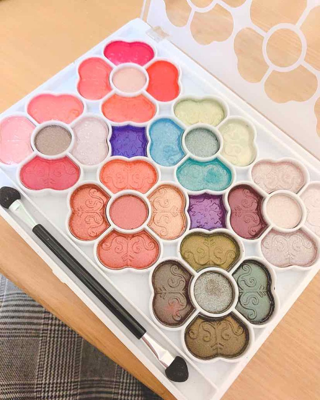 アイカラーパレット/ティアラガール/アイシャドウパレットを使ったクチコミ(3枚目)