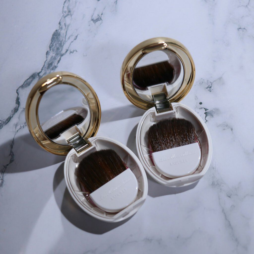 パウダーブラッシュ/レ・メルヴェイユーズ ラデュレ/パウダーチークを使ったクチコミ（3枚目）