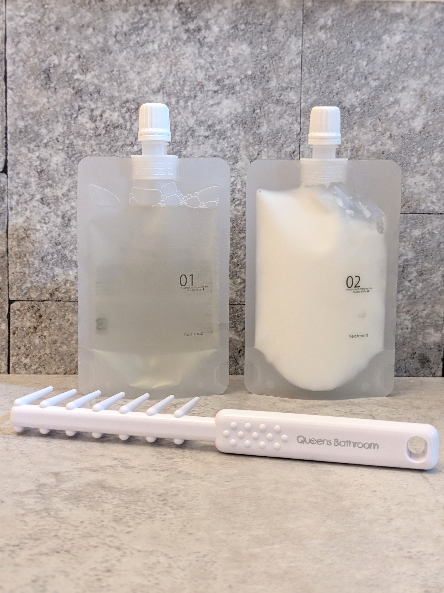 ヘアケアトライアルセット/QUEEN'S BATHROOM/トライアルキットを使ったクチコミ（1枚目）