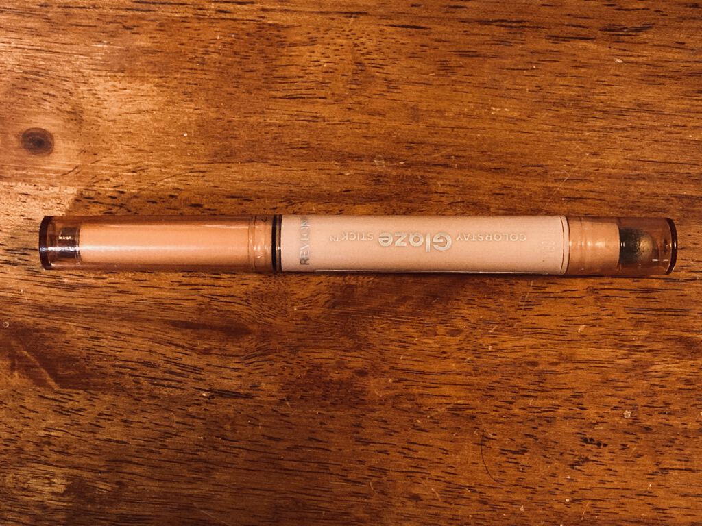 カラーステイ グレイズ スティック/REVLON/スティックアイシャドウを使ったクチコミ（2枚目）