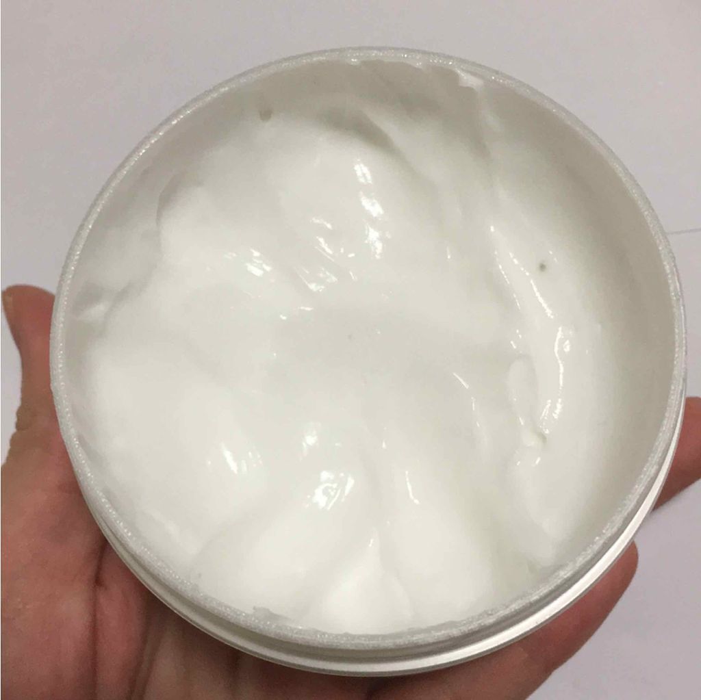 ノルウェー フォーミュラ インテンスリペア ボディバーム/Neutrogena/ボディクリームを使ったクチコミ（3枚目）