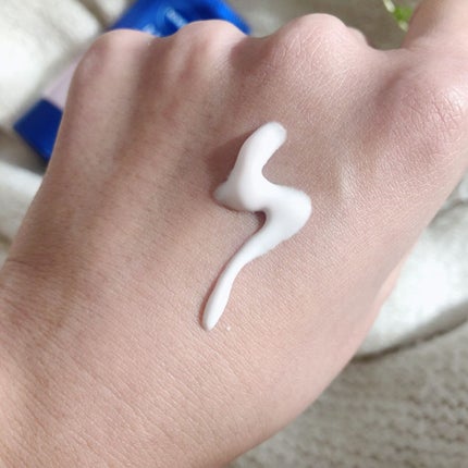 ニベアUV ディープ プロテクト&ケア トーンアップ エッセンス/ニベア/日焼け止めローションを使ったクチコミ(2枚目)