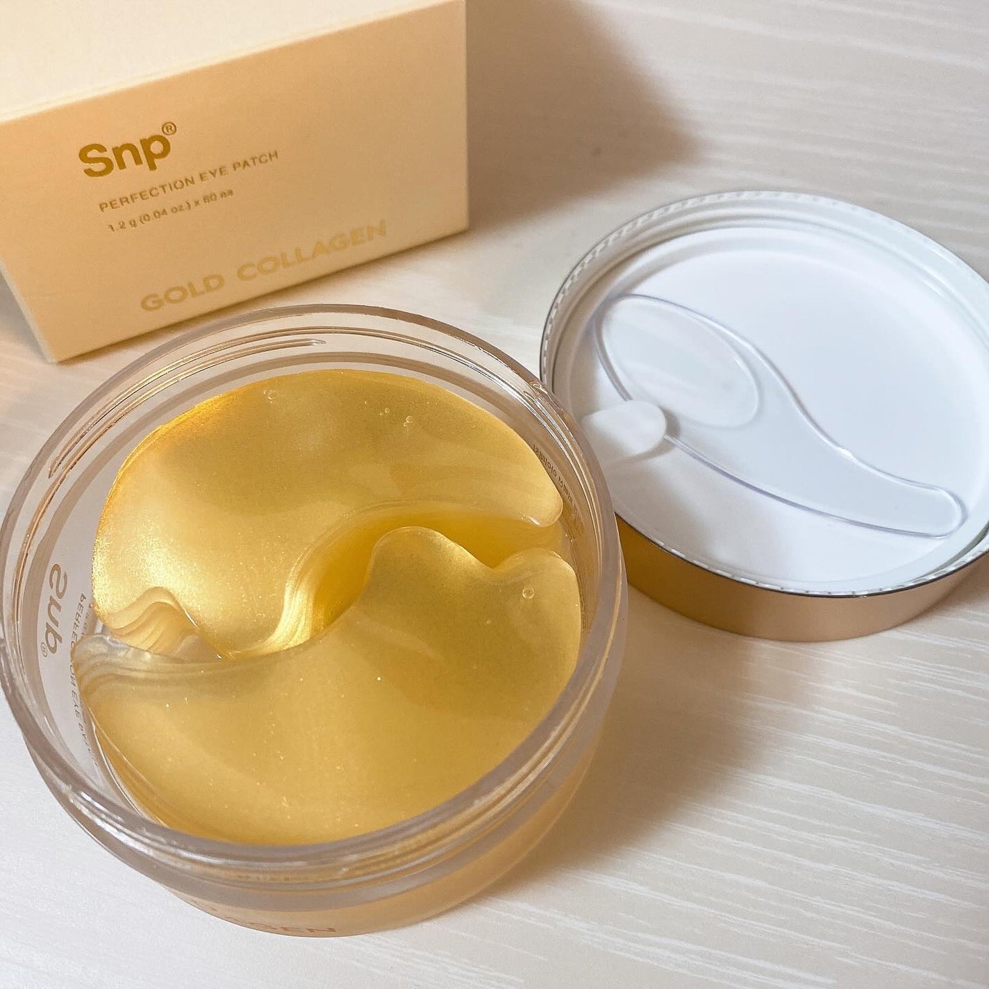 ゴールドコラーゲンパーフェクションアイパッチ/SNP/シートマスク・パックを使ったクチコミ(2枚目)