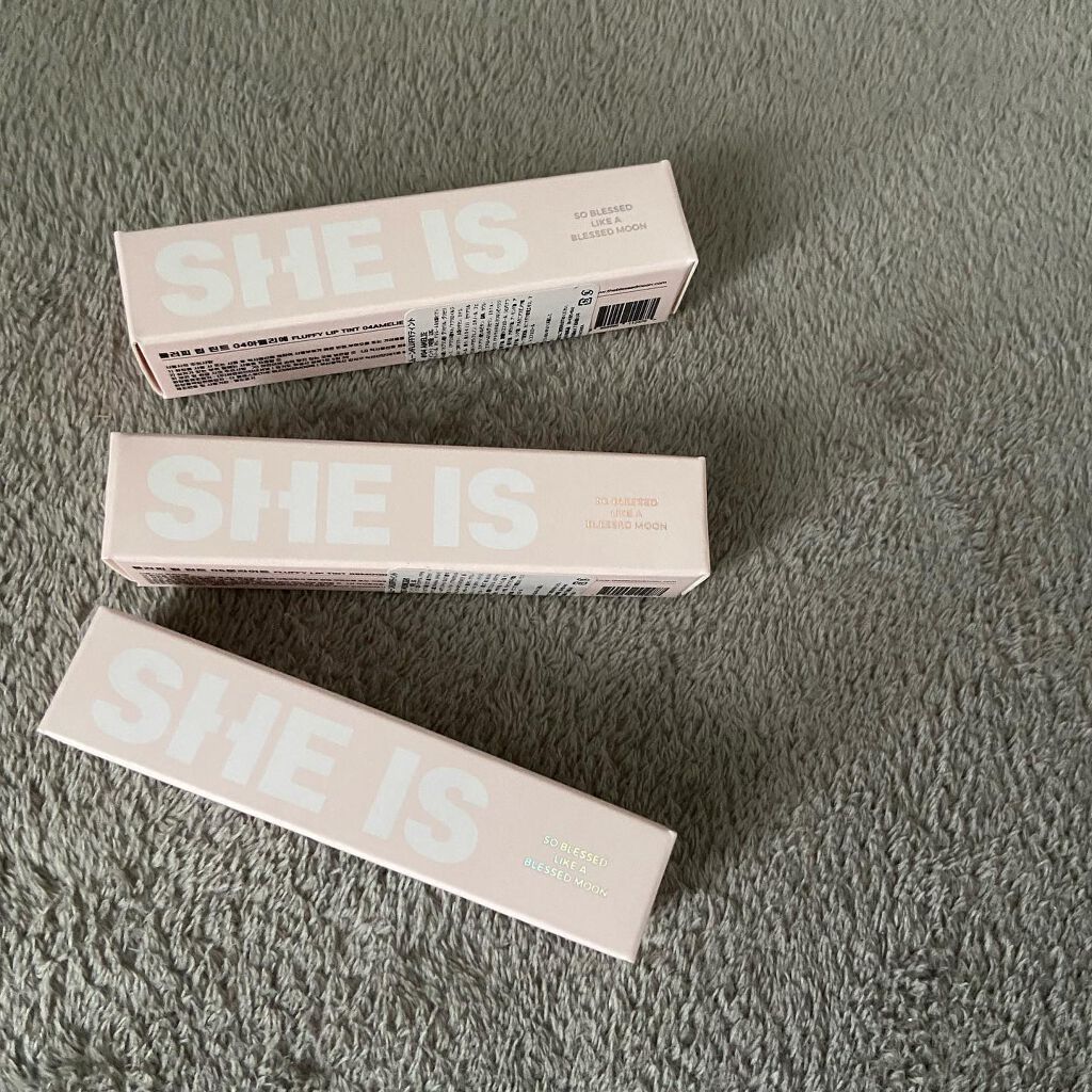 フラッフィリップティント/BLESSED MOON/リップティントを使ったクチコミ（2枚目）