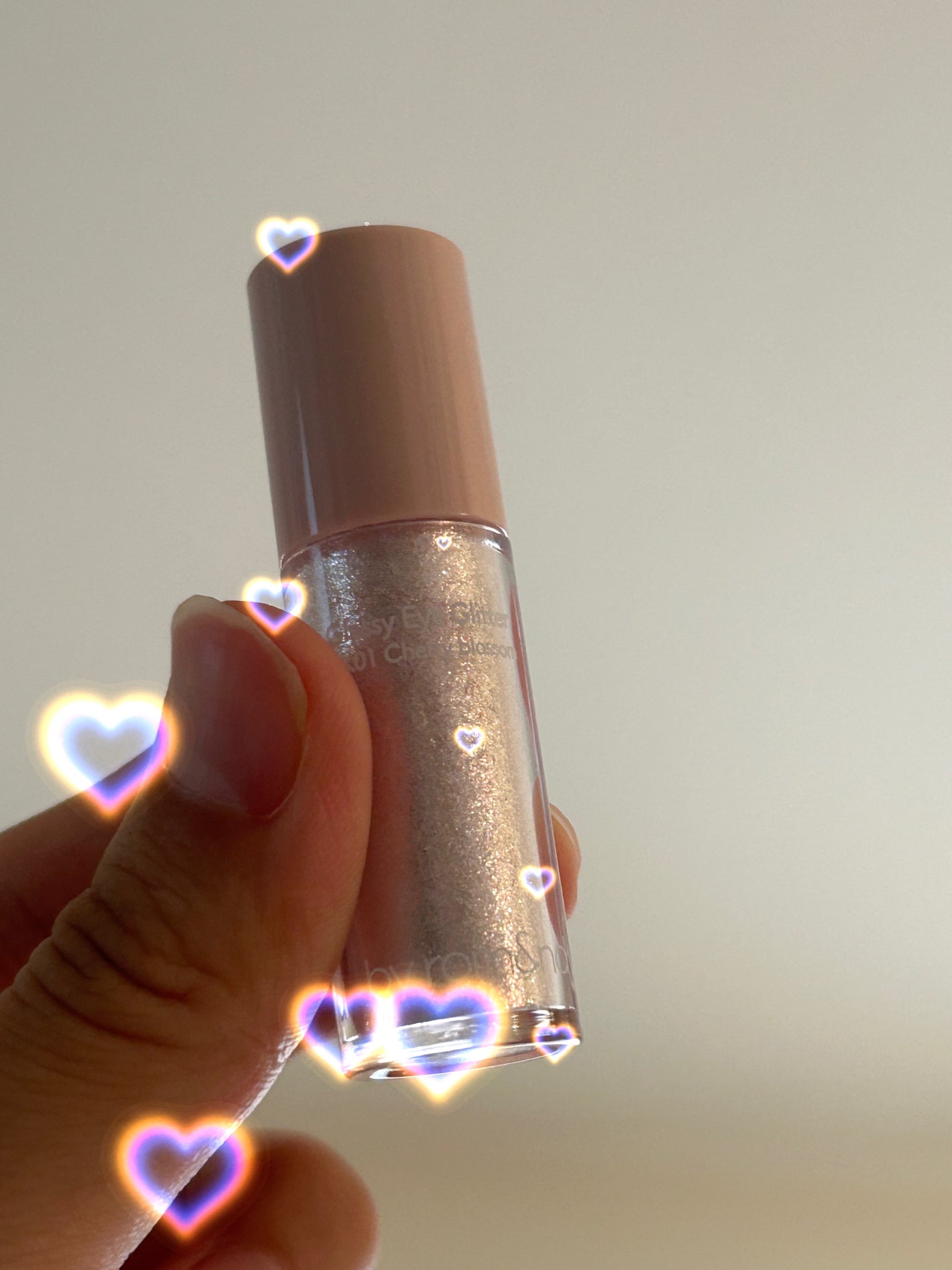 アンドバイロムアンド グラッシーアイグリッター/&nd by rom&nd/グリッターを使ったクチコミ(1枚目)