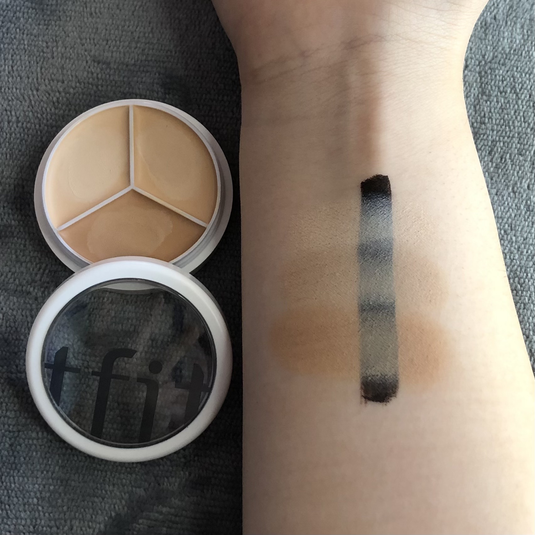 カバーアッププロコンシーラー/TFIT/パレットコンシーラーを使ったクチコミ（3枚目）