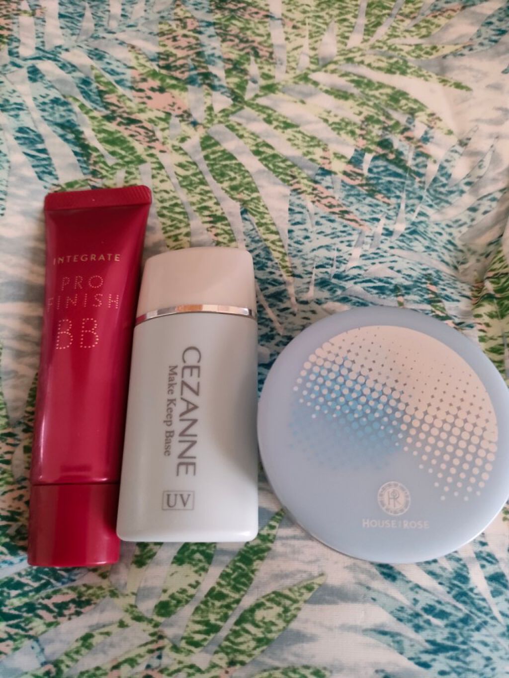 皮脂テカリ防止下地/CEZANNE/化粧下地を使ったクチコミ（2枚目）